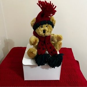 Hugfun bear w gift box - new, vintage